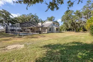 2115 Shadow Oaks Rd, Sarasota, FL 34240 - Photo 29