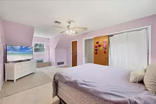 2115 Shadow Oaks Rd, Sarasota, FL 34240 - Photo 21