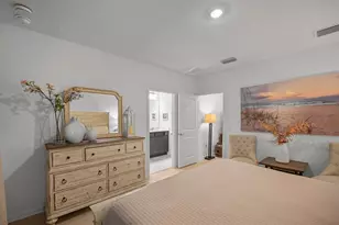 6600 Silverstar Dr, Sarasota, FL 34240 - Photo 35