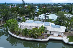 4839 Primrose Path, Sarasota, FL 34242 - Photo 23