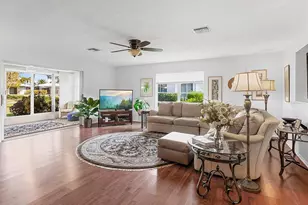 3761 Somerville Dr, Sarasota, FL 34232 - Photo 5