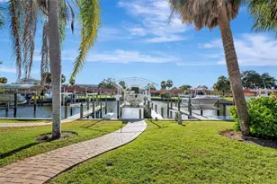 4110 Catalina Dr, Bradenton, FL 34210 - Photo 11