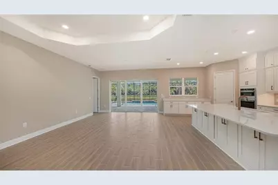 6336 Lake Woodruff Court, Sarasota, FL 34241 - Photo 7