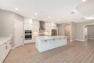 6336 Lake Woodruff Ct, Sarasota, FL 34241 - Photo 15