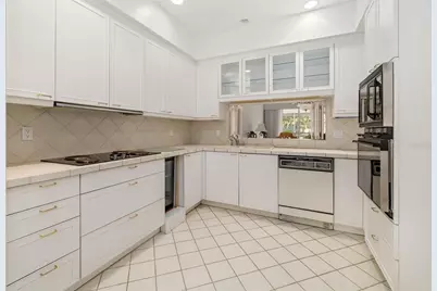 4442 Highland Park #8, Sarasota, FL 34235 - Photo 15