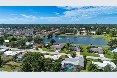 2117 Huntington Avenue, Sarasota, FL 34232 - Photo 3