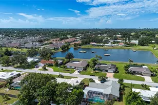 2117 Huntington Ave, Sarasota, FL 34232 - Photo 3