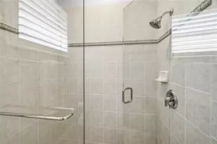 4078 65th Pl E, Sarasota, FL 34243 - Photo 33