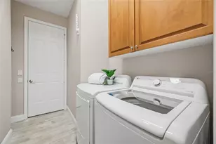 4078 65th Pl E, Sarasota, FL 34243 - Photo 35