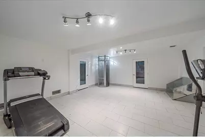 4136 Roberts Point Circle, Sarasota, FL 34242 - Photo 69