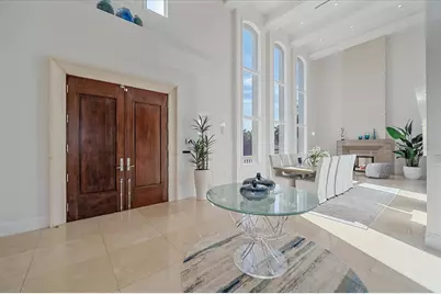 4136 Roberts Point Circle, Sarasota, FL 34242 - Photo 13