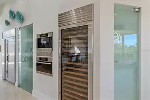 4136 Roberts Point Cir, Sarasota, FL 34242 - Photo 43