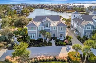 246 Sapphire Lake Dr, Bradenton, FL 34209 - Photo 1