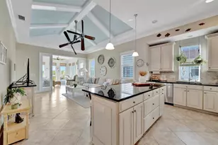 246 Sapphire Lake Dr, Bradenton, FL 34209 - Photo 33