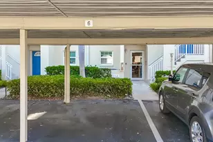 8355 Glen Rose Way, Sarasota, FL 34238 - Photo 11