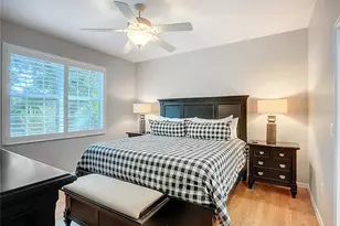 8355 Glen Rose Way, Sarasota, FL 34238 - Photo 5