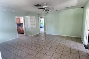 2171 Orchid St, Sarasota, FL 34239 - Photo 3