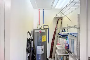 4240 Breezeway Blvd, Sarasota, FL 34238 - Photo 37