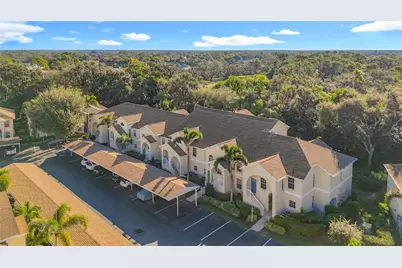 4240 Breezeway Boulevard #325, Sarasota, FL 34238 - Photo 11