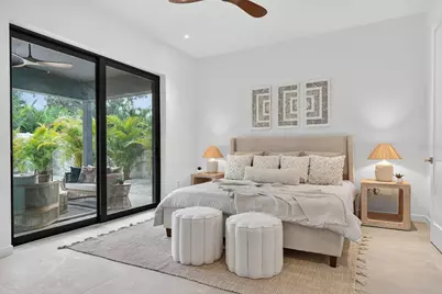 2306 Valencia Drive, Sarasota, FL 34239 - Photo 21