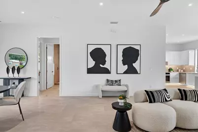 2306 Valencia Drive, Sarasota, FL 34239 - Photo 9