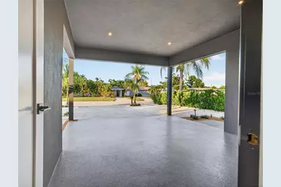 2306 Valencia Drive, Sarasota, FL 34239 - Photo 33