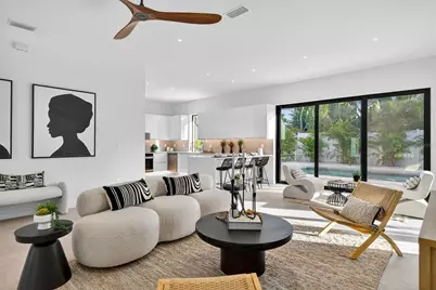 2306 Valencia Drive, Sarasota, FL 34239 - Photo 11