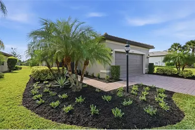 17029 Hampton Falls Terrace, Lakewood Ranch, FL 34202 - Photo 3