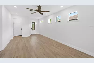 17029 Hampton Falls Terrace, Lakewood Ranch, FL 34202 - Photo 13