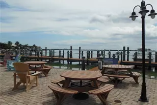 2601 Gulf Dr N, Bradenton Beach, FL 34217 - Photo 7