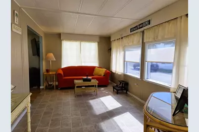 3321 Shingle Oak Terrace, Sarasota, FL 34237 - Photo 9