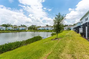 4095 Via Sienna Cir, Sarasota, FL 34243 - Photo 11