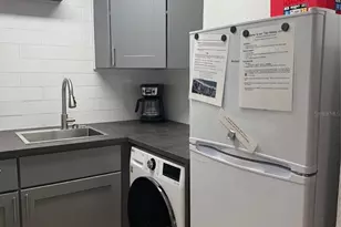 170 Roosevelt Dr, Sarasota, FL 34236 - Photo 7