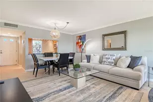 4900 Gulf of Mexico Dr, Longboat Key, FL 34228 - Photo 7