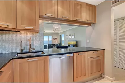 4900 Gulf Of Mexico Drive #203, Longboat Key, FL 34228 - Photo 15