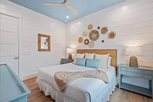 408 Magnolia Ave, Anna Maria, FL 34216 - Photo 25