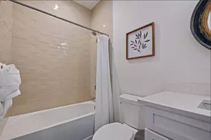 408 Magnolia Ave, Anna Maria, FL 34216 - Photo 37