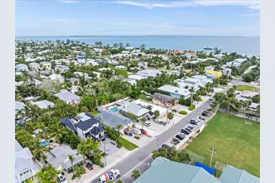 408 Magnolia Avenue, Anna Maria, FL 34216 - Photo 69