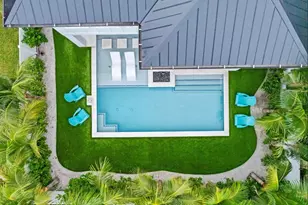 408 Magnolia Ave, Anna Maria, FL 34216 - Photo 61