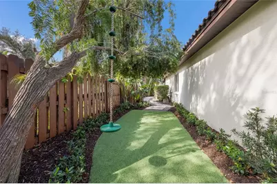 4946 Brywill Circle, Sarasota, FL 34234 - Photo 45