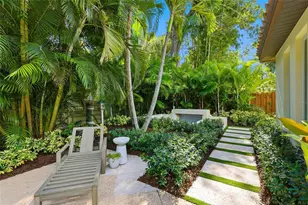 4946 Brywill Cir, Sarasota, FL 34234 - Photo 43