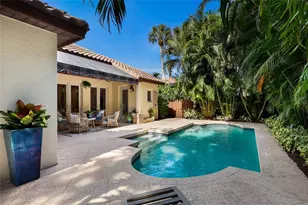 4946 Brywill Cir, Sarasota, FL 34234 - Photo 41