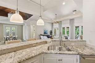 4946 Brywill Cir, Sarasota, FL 34234 - Photo 13