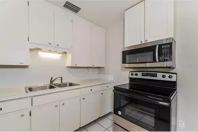 2897 Oak Street, Sarasota, FL 34237 - Photo 9