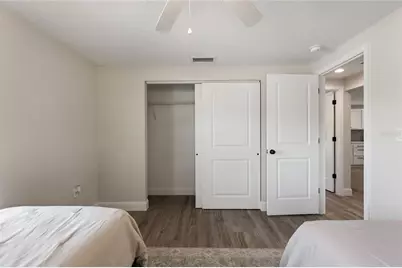 2054 Racimo Drive, Sarasota, FL 34240 - Photo 21