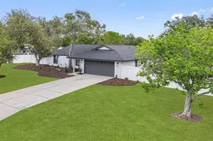 2054 Racimo Dr, Sarasota, FL 34240 - Photo 5