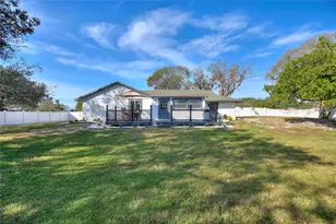 2054 Racimo Dr, Sarasota, FL 34240 - Photo 25