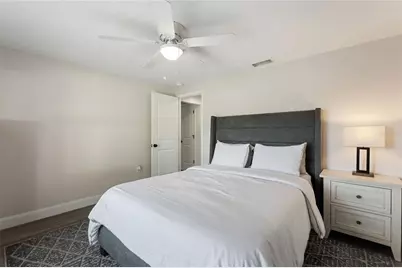 2054 Racimo Drive, Sarasota, FL 34240 - Photo 19