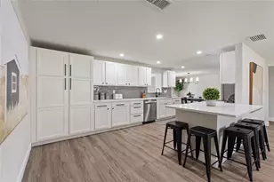 2054 Racimo Dr, Sarasota, FL 34240 - Photo 23