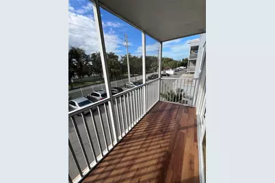 2700 Coconut Bay Lane #423 (2C), Sarasota, FL 34237 - Photo 5